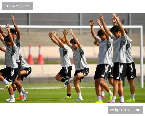 足球新星持续提升，近期收获多个荣誉备受关注